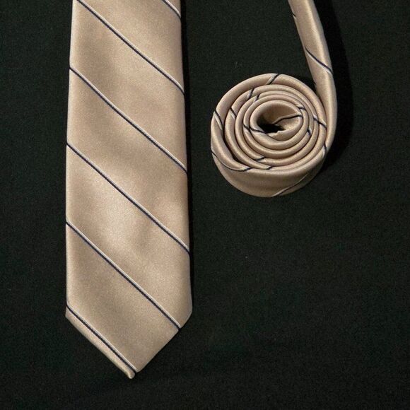 Wembley Leatherback Satin Striped Neck Tie - Picture 1 of 5